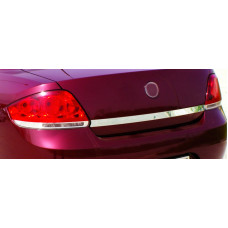 Fiat Linea 2007- Накладка над номером без отвест