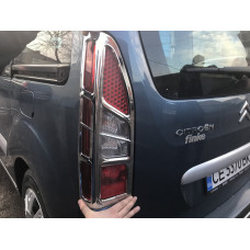 Peugeot Partner 2012- Накладки на стопы угловые (пластик) 2шт