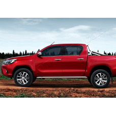 Toyota Hilux (2015-) Молдинги стекол нижние 4шт