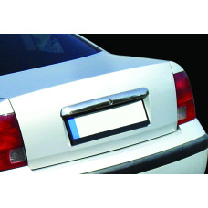 VW Passat (1996-2001) Накладка над номером на багажник