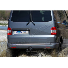 VW T5 (2003-) Нижняя кромка крышки 2-дверн. багажника 2шт