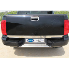 VW Amarok (2010-) Кромка крышки багажника нижняя